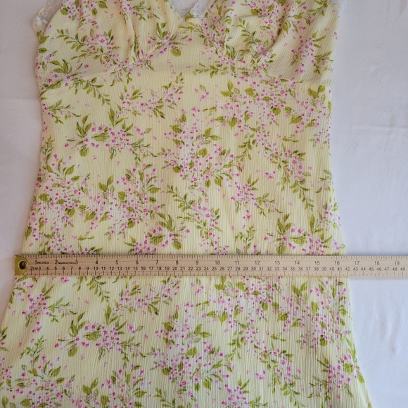 Urban Social Floral Midi Dress Sz M Yellow Babydoll Y2K Cottagecore Fairy Lace - Picture 8 of 9